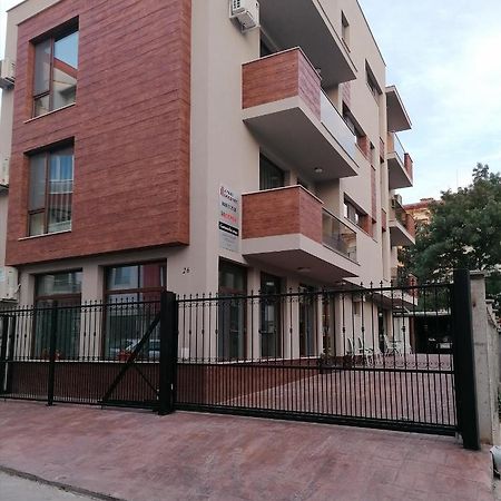 Дунав Билдингс Plewen Exterior foto