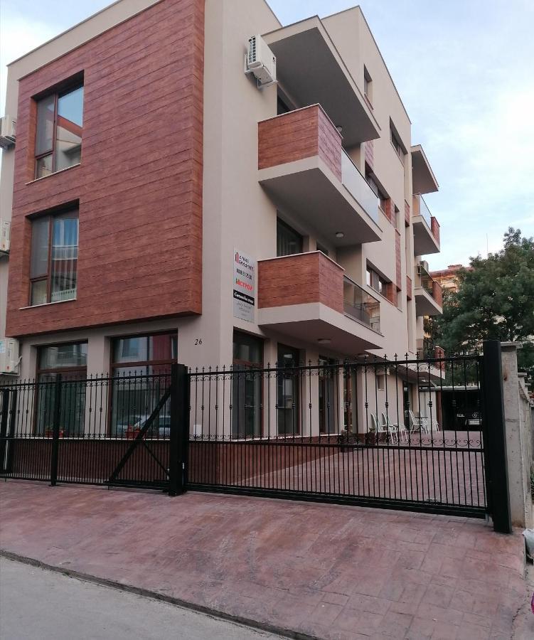 Дунав Билдингс Plewen Exterior foto